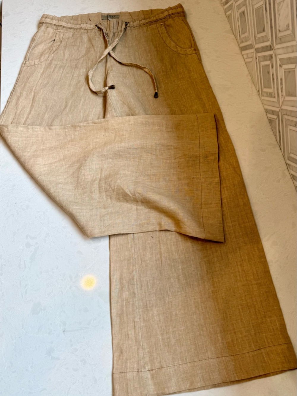 Guess Wide Leg Linen Pants in Light Brown/Tan